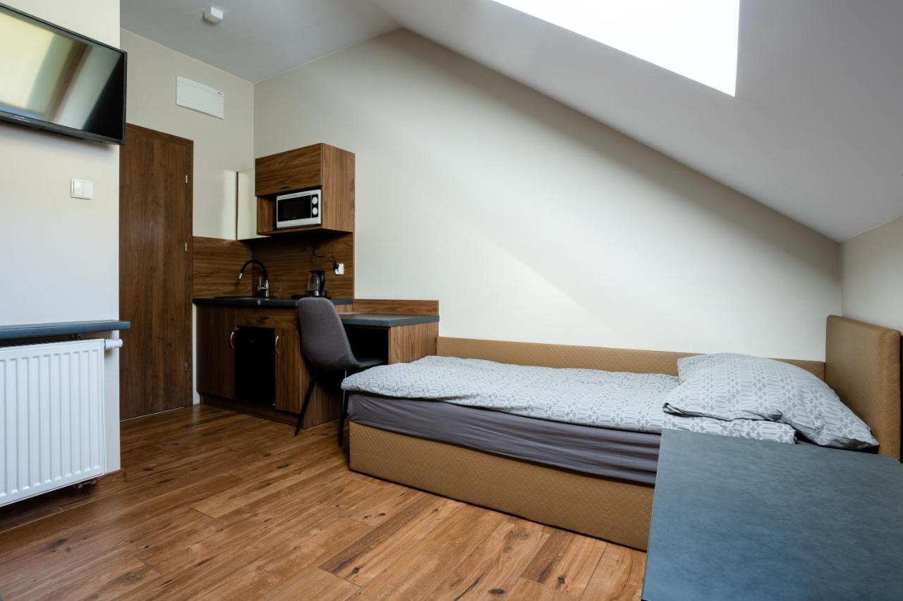 Noclegijarocin Bed & Breakfast Εξωτερικό φωτογραφία