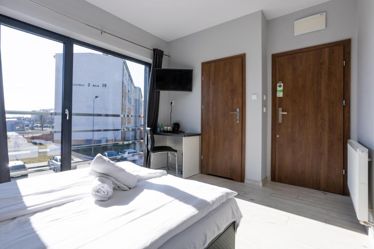 Noclegijarocin Bed & Breakfast Εξωτερικό φωτογραφία