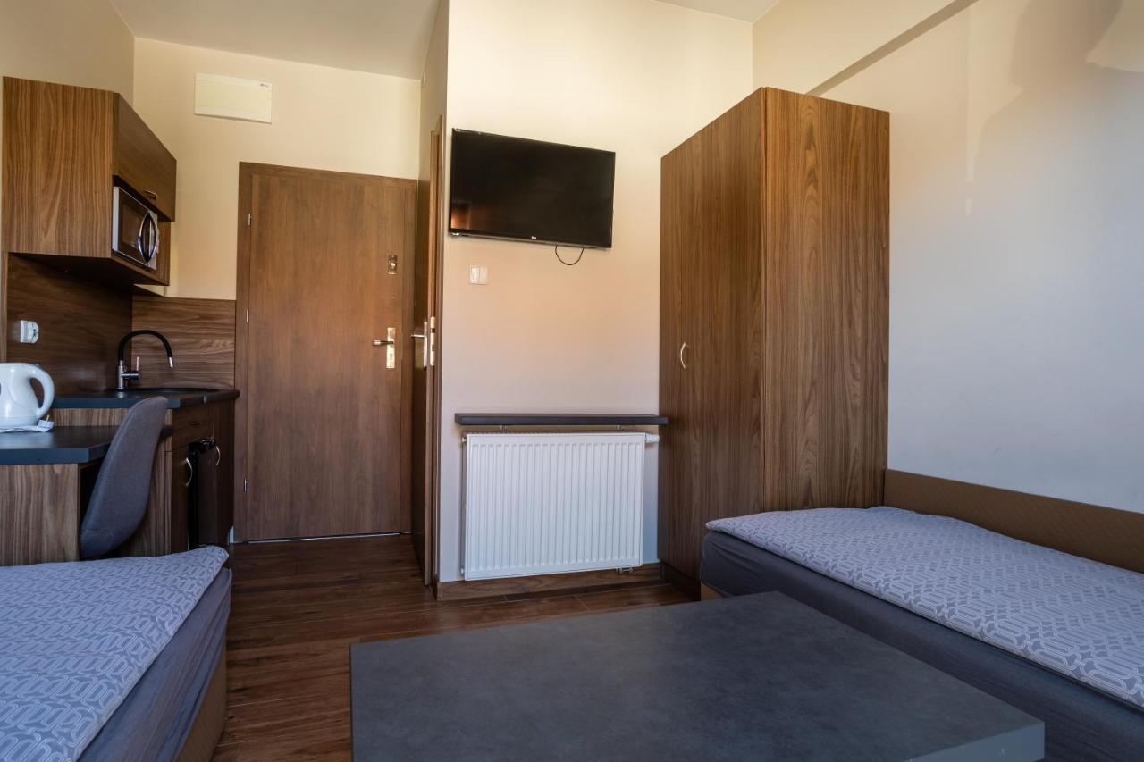 Noclegijarocin Bed & Breakfast Εξωτερικό φωτογραφία